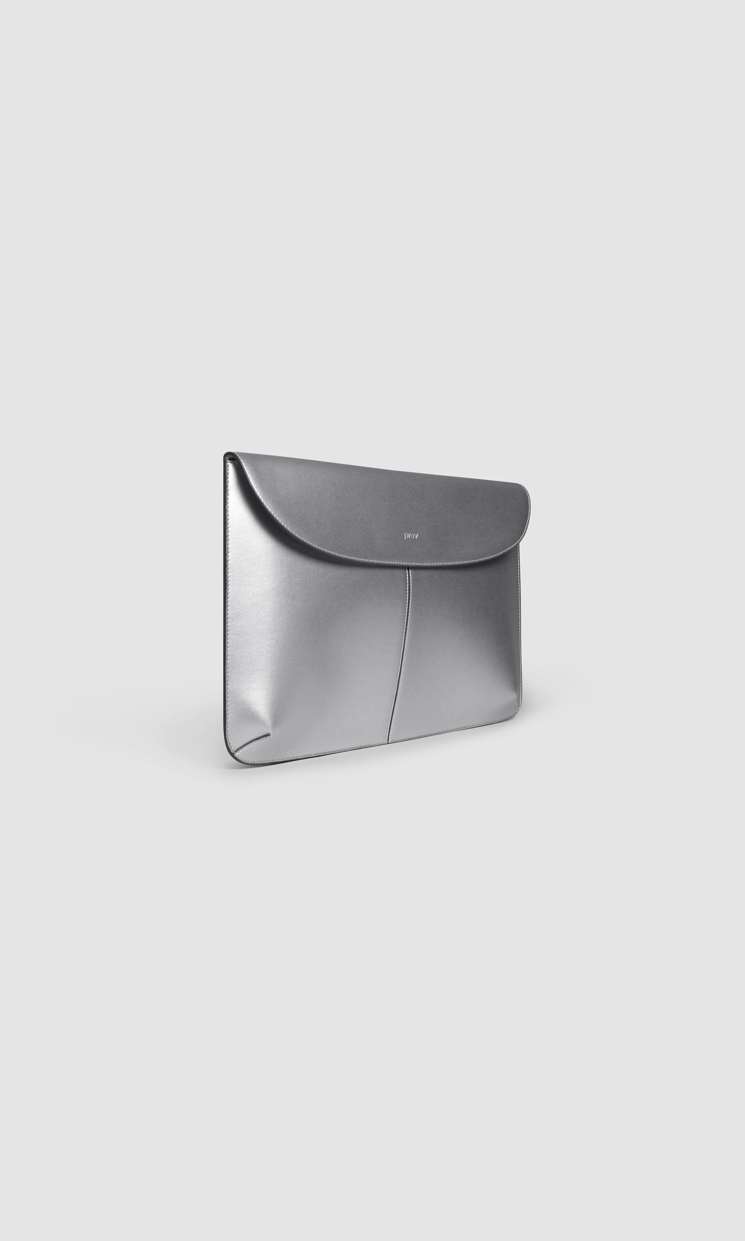 LOYAUTÉ - METAL LAPTOP BAG - Image 6