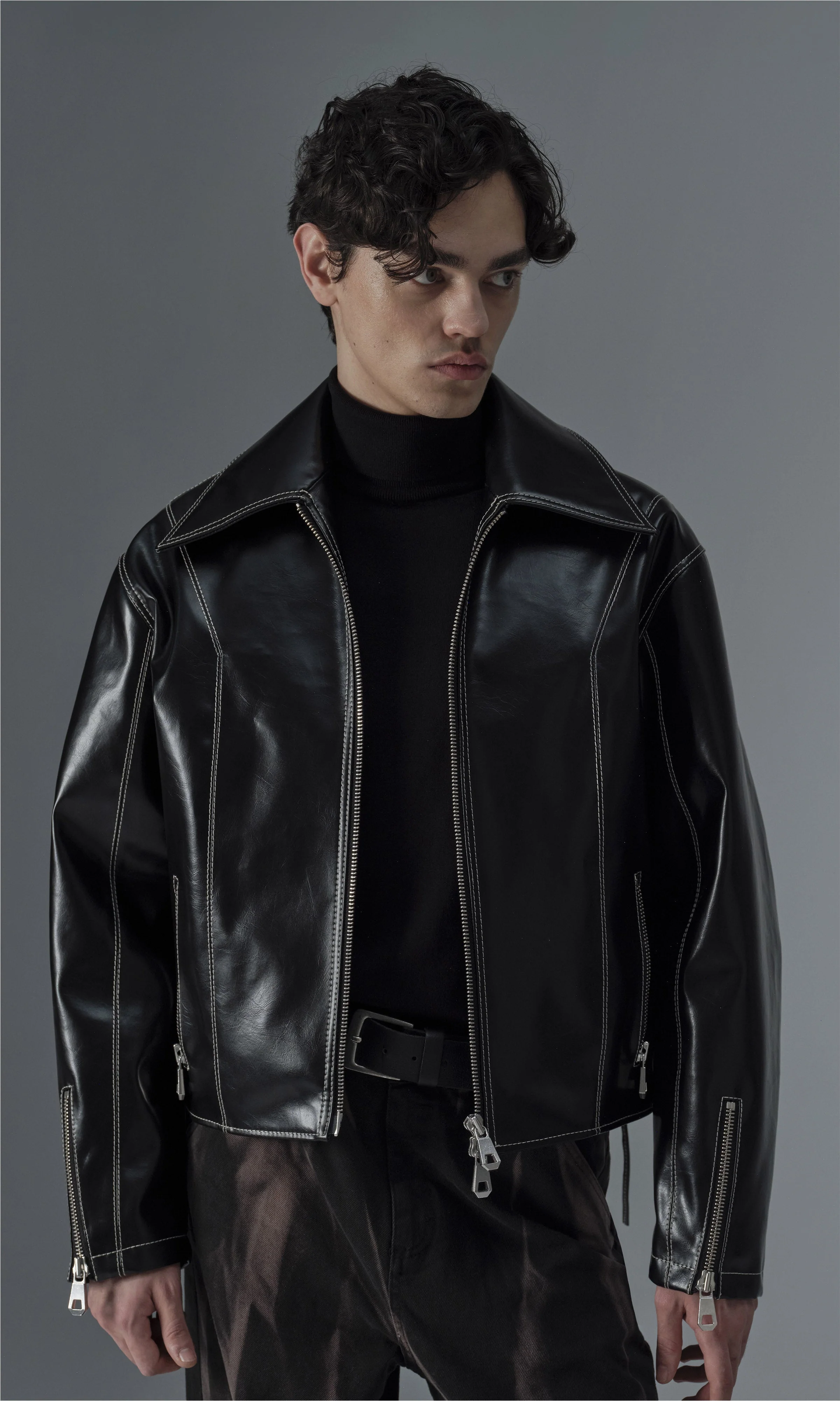ROBIN - BLACK - Image 2